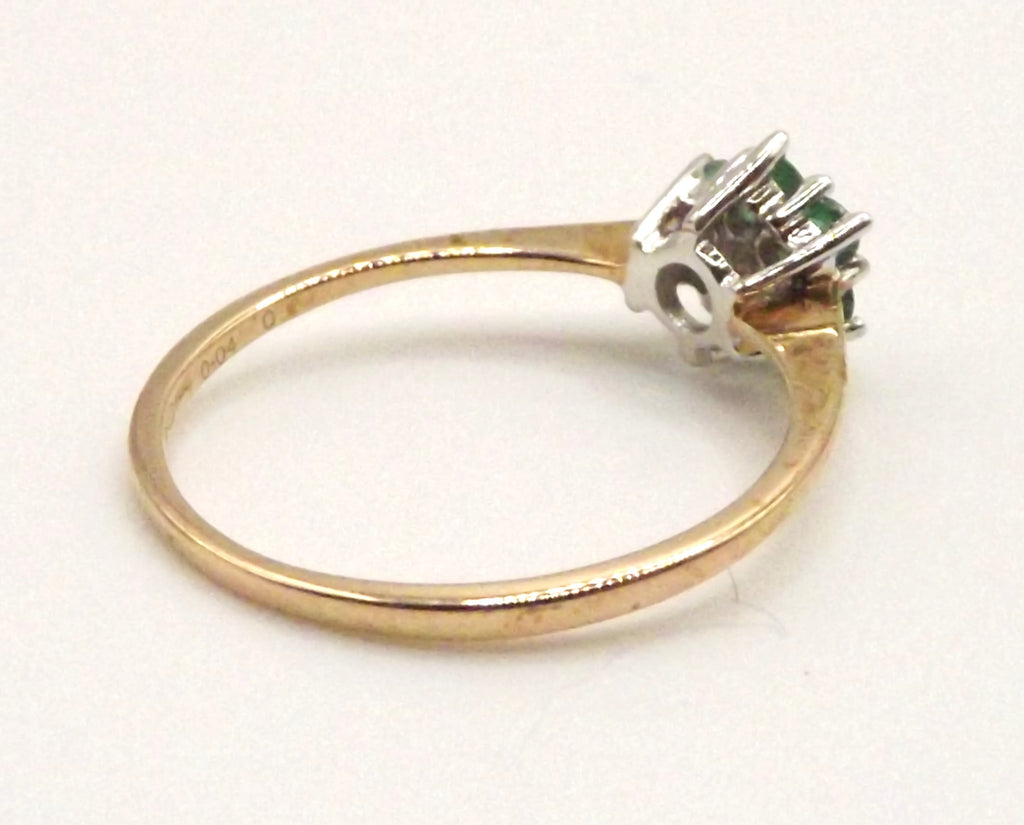 9 ct Yellow Gold cluster ring with Emeralds and Diamonds