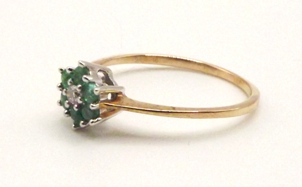 9 ct Yellow Gold cluster ring with Emeralds and Diamonds