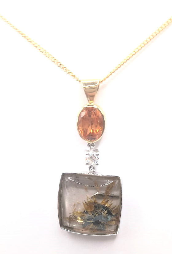 18 ct Yellow Gold, quartz, Citrine & Diamond Pendant necklace