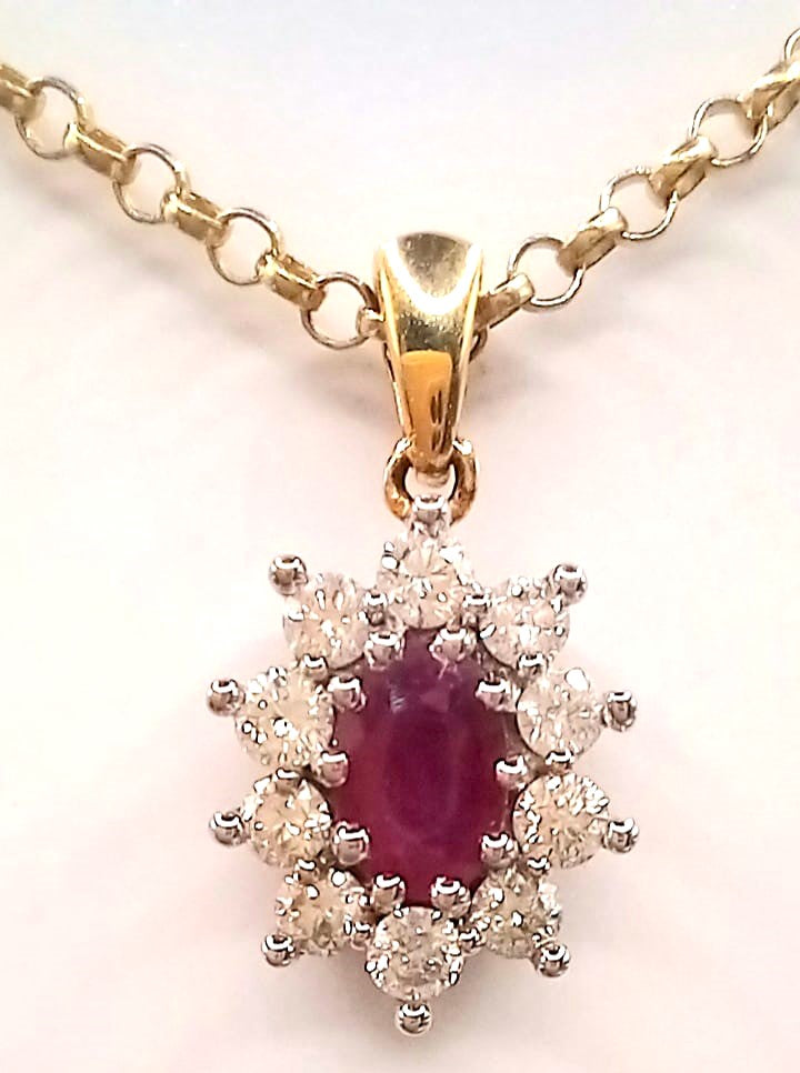 18 ct Yellow Gold Ruby and Diamond oval cluster pendant