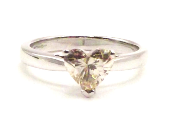18 ct White Gold ring with 1.01 ct Solitaire Heart shaped diamond