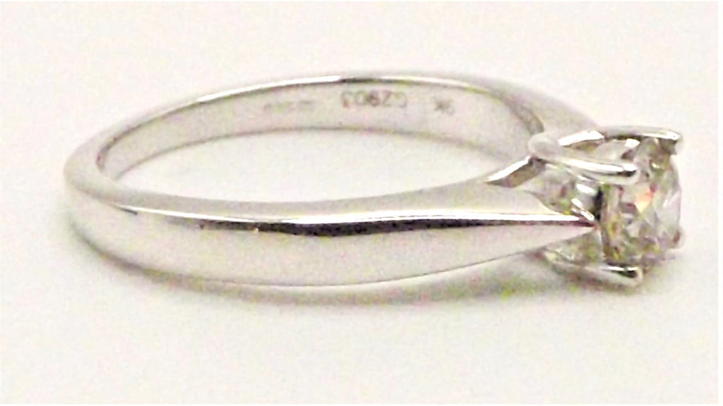 9 ct White Gold ring with 0.52 ct diamond solitaire