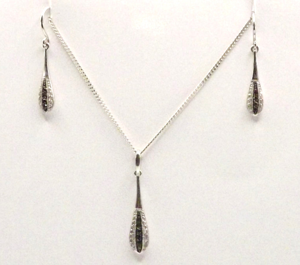 18ct White Gold necklace and earring set with Black and White Diamonds