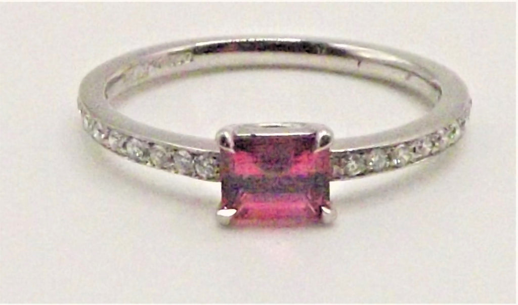 Platinum ring set with 0.47 ct Pink Spinel and Diamond Shoulder